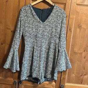 Blue Rain Maggie Bell Sleeve Floral Romper M